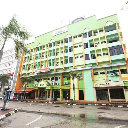 Oyo 89489 Al Ansar Hotel Kota Bharu Kültér fotó