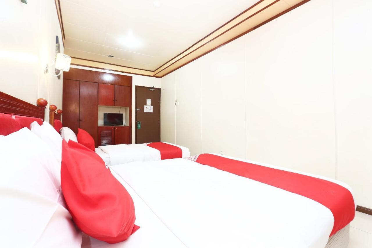 Oyo 89489 Al Ansar Hotel Kota Bharu Kültér fotó