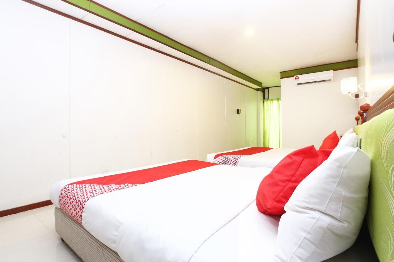 Oyo 89489 Al Ansar Hotel Kota Bharu Kültér fotó