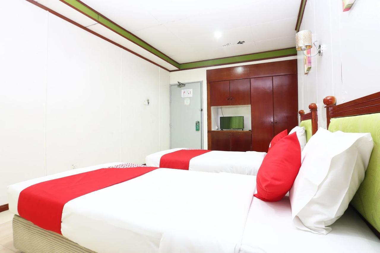 Oyo 89489 Al Ansar Hotel Kota Bharu Kültér fotó