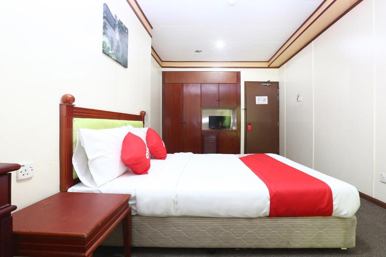 Oyo 89489 Al Ansar Hotel Kota Bharu Kültér fotó
