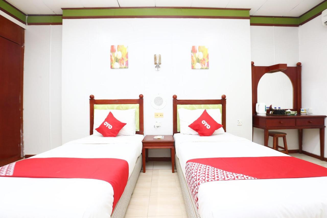 Oyo 89489 Al Ansar Hotel Kota Bharu Kültér fotó