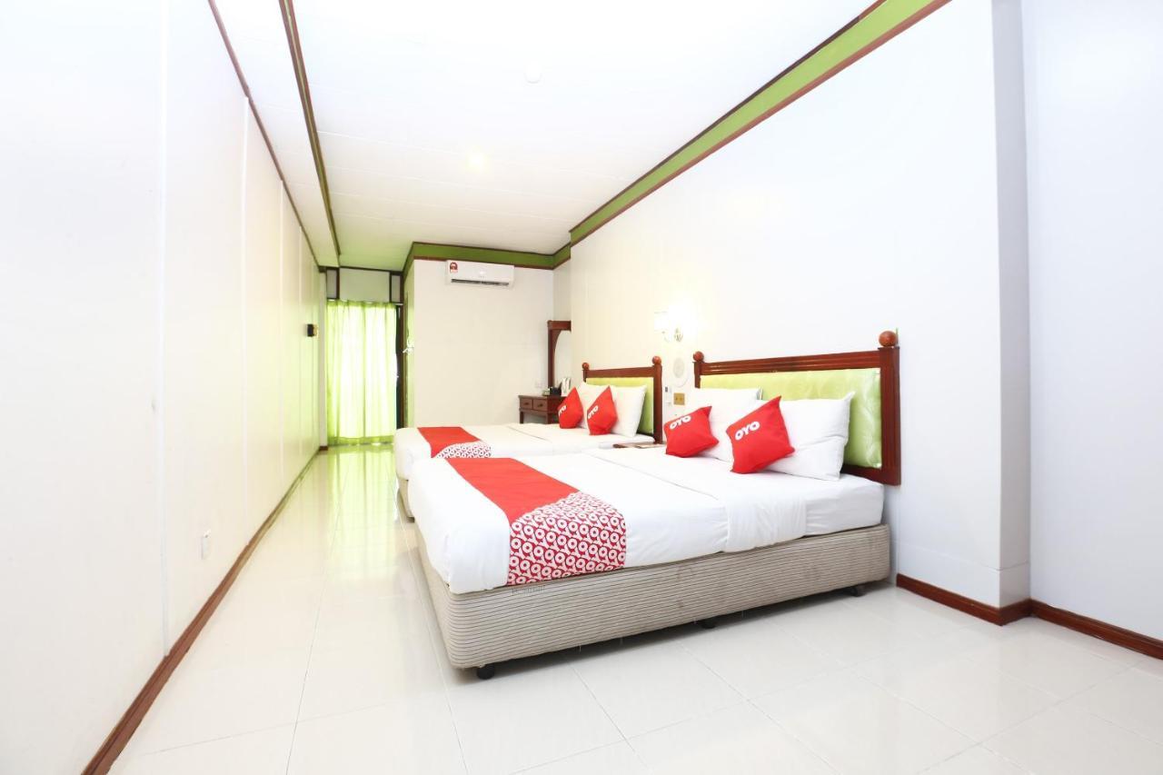 Oyo 89489 Al Ansar Hotel Kota Bharu Kültér fotó